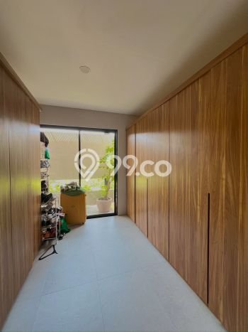 For Sale Rumah Mewah Exclusive di Pesanggrahan, Jakarta Selatan For Sale Rumah Mewah Exclusive di Pesanggrahan, Jakarta Selatan