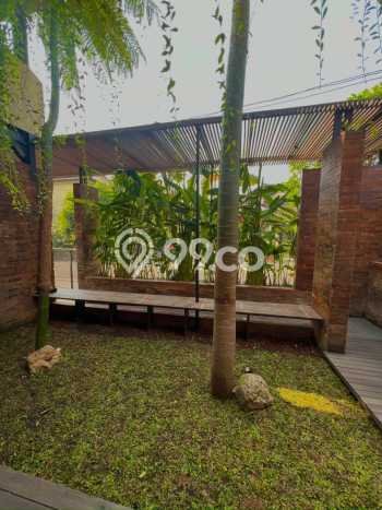 For Sale Rumah Mewah Exclusive di Pesanggrahan, Jakarta Selatan For Sale Rumah Mewah Exclusive di Pesanggrahan, Jakarta Selatan