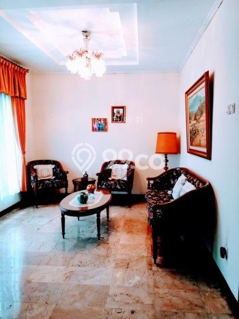 Ready to Use! Luxury House LT 255m2 Desain Elegan di Sektor 7-Bintaro Ready to Use! Luxury House LT 255m2 Desain Elegan di Sektor 7-Bintaro