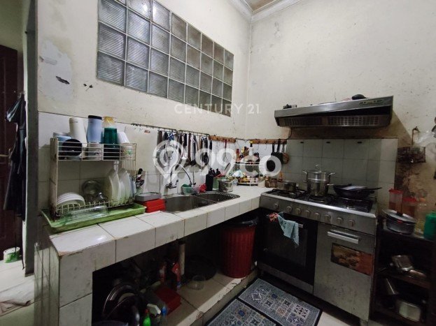Hunian Mewah Dijual LT 200m2 di Cilandak, Jakarta Selatan Hunian Mewah Dijual LT 200m2 di Cilandak, Jakarta Selatan