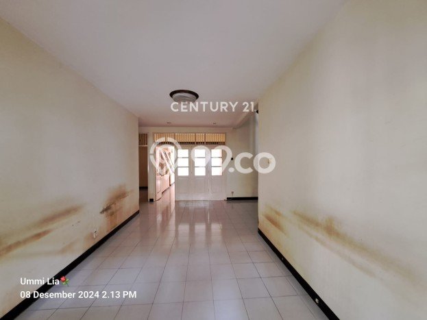 Ready to Use! Luxury House LT 162m2 Desain Elegan di Bintaro Ready to Use! Luxury House LT 162m2 Desain Elegan di Bintaro