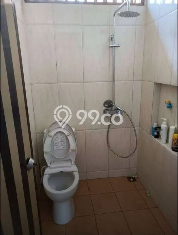 Rumah Nyaman di Kemang Pratama, Bekasi, Luas 216m² Bangunan 160m² Rumah Nyaman di Kemang Pratama, Bekasi, Luas 216m² Bangunan 160m²