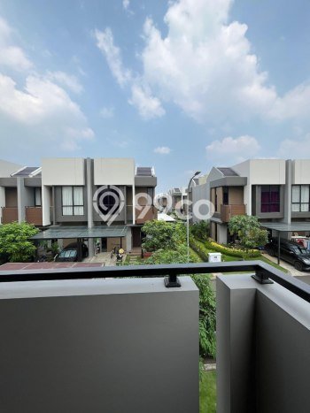 Disewakan Cepat Rumah Kondisi Bagus di Area Summarecon Bekasi, Bekasi Disewakan Cepat Rumah Kondisi Bagus di Area Summarecon Bekasi, Bekasi