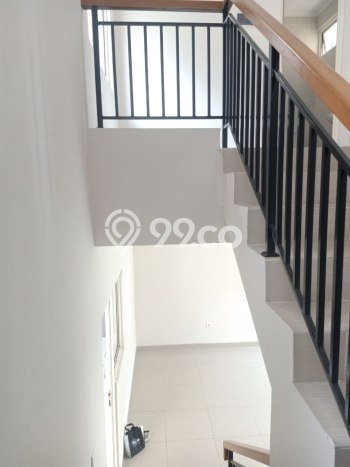 Rumah Luas Asri 3 KT Siap Pakai di Grand Wisata Bekasi Rumah Luas Asri 3 KT Siap Pakai di Grand Wisata Bekasi