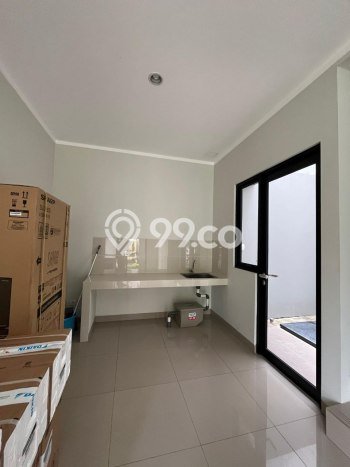 Disewakan Cepat Rumah Kondisi Bagus di Area Summarecon Bekasi, Bekasi Disewakan Cepat Rumah Kondisi Bagus di Area Summarecon Bekasi, Bekasi