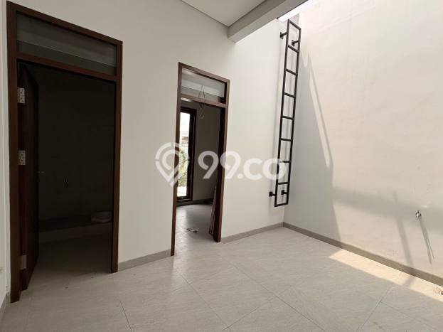 Rumah Mewah Siap Huni LT 133m2 di Cempaka Putih, Jakarta Pusat Rumah Mewah Siap Huni LT 133m2 di Cempaka Putih, Jakarta Pusat