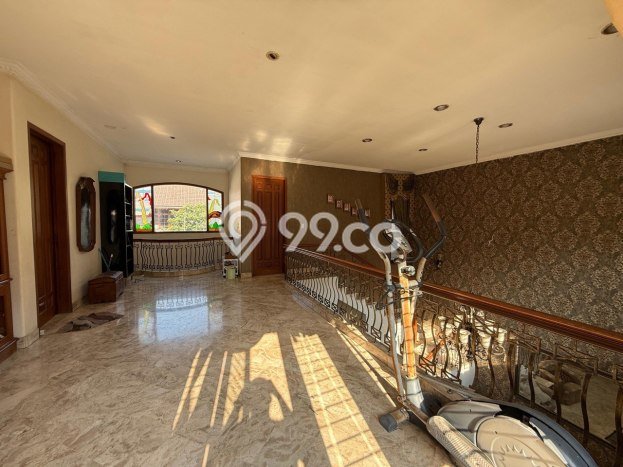 Rumah Luxury Modern Siap Huni di Pondok Kelapa Jakarta Timur Rumah Luxury Modern Siap Huni di Pondok Kelapa Jakarta Timur