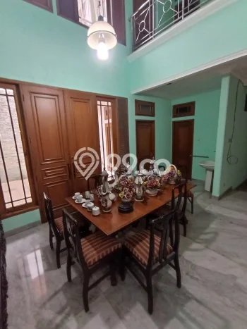 Disewakan Hunian Konsep Modern di Cempaka Putih Jakarta Pusat dengan 6 Kamar Disewakan Hunian Konsep Modern di Cempaka Putih Jakarta Pusat dengan 6 Kamar