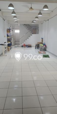 Ruko Bagus LT 100m2 LB 90m2 Dijual di Senen Jakarta Pusat Ruko Bagus LT 100m2 LB 90m2 Dijual di Senen Jakarta Pusat