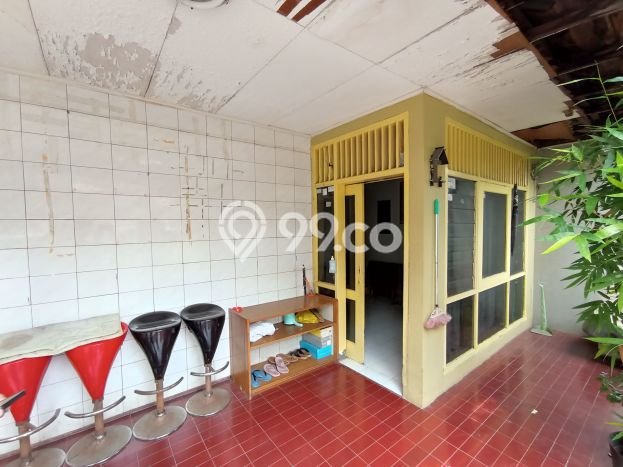 Siap Huni Hunian Elit 4 Kamar di Senen Dekat ke Mana Saja Siap Huni Hunian Elit 4 Kamar di Senen Dekat ke Mana Saja