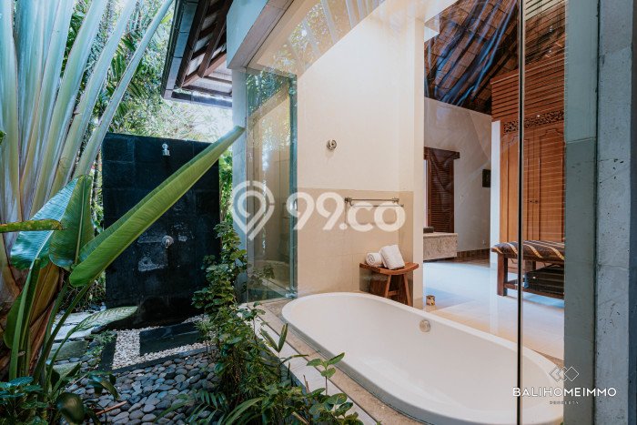 Hunian Terbaik! Vila di , Area 180m2m², Lingkungan Asri dan tenang Hunian Terbaik! Vila di , Area 180m2m², Lingkungan Asri dan tenang