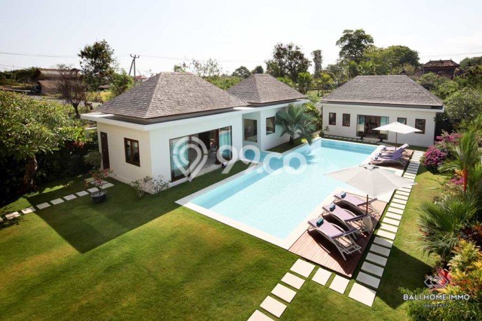 Dijual Rumah Luas Elegan Dengan View Eksklusif di Canggu, Badung Dijual Rumah Luas Elegan Dengan View Eksklusif di Canggu, Badung