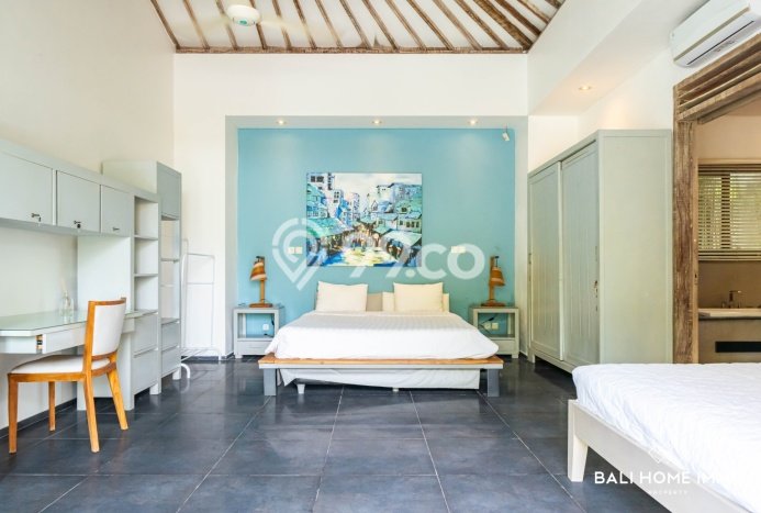 Vila Strategis Kawasan , Dimensi 700m2m², Lingkungan Nyaman untuk Anda Vila Strategis Kawasan , Dimensi 700m2m², Lingkungan Nyaman untuk Anda