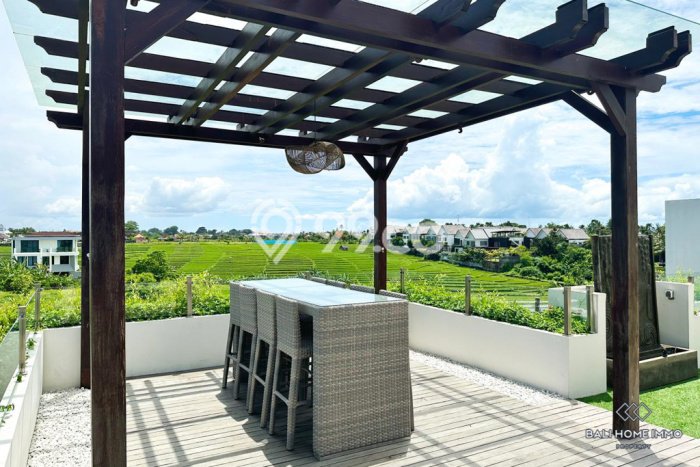 Rumah Mewah LB 850m2 Siap Huni Desain Elegan di Cemagi, Badung Rumah Mewah LB 850m2 Siap Huni Desain Elegan di Cemagi, Badung