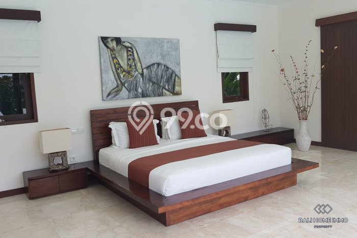 Dijual Rumah Luas Elegan Dengan View Eksklusif di Canggu, Badung Dijual Rumah Luas Elegan Dengan View Eksklusif di Canggu, Badung