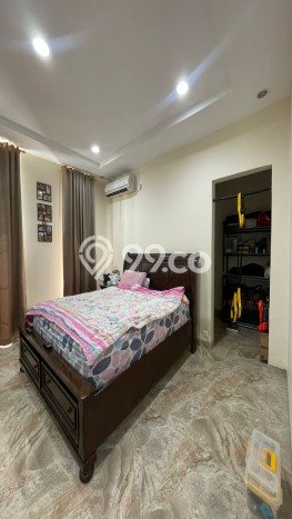 Jual Rumah Mewah Elegan Dengan View Eksklusif di Pantai Indah Kapuk, Jakarta Utara Jual Rumah Mewah Elegan Dengan View Eksklusif di Pantai Indah Kapuk, Jakarta Utara