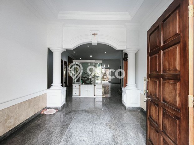 Dijual Rumah Elit Exclusive di Solo Baru, Solo Dijual Rumah Elit Exclusive di Solo Baru, Solo
