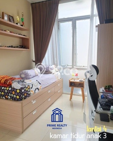 Hunian Elit LB 255m2 Siap Huni Desain Elegan di Bintaro, Tangerang Selatan Hunian Elit LB 255m2 Siap Huni Desain Elegan di Bintaro, Tangerang Selatan