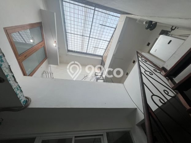 Rumah Modern 3 Kamar LT 144m2 di Taman Kopo Indah Rumah Modern 3 Kamar LT 144m2 di Taman Kopo Indah