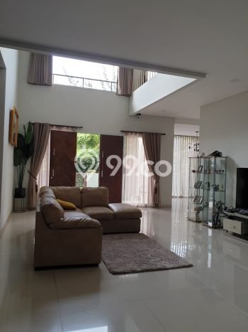 Hunian Luxury di Bandung Strategis Kondisi Baik Hunian Luxury di Bandung Strategis Kondisi Baik