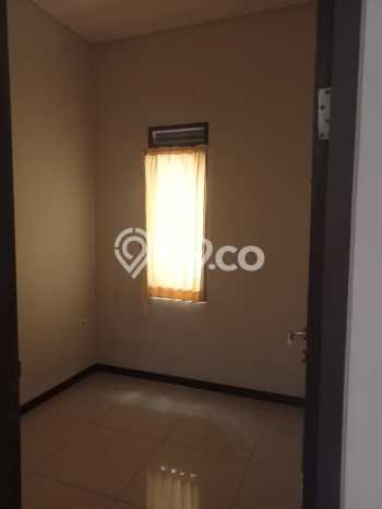 Disewakan! Rumah 3 Kamar Tidur &
2 Kamar Mandi di Soekarno Hatta, Bandung Disewakan! Rumah 3 Kamar Tidur &
2 Kamar Mandi di Soekarno Hatta, Bandung