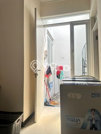 Rumah Minimalis 3 Kamar LT 114m2 di Taman Kopo Indah Rumah Minimalis 3 Kamar LT 114m2 di Taman Kopo Indah
