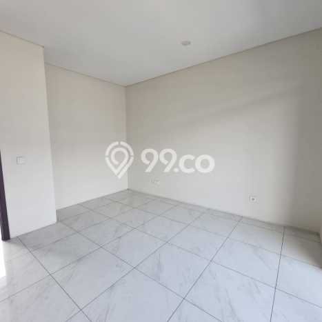 Rumah Luas Asri 3 KT Siap Huni di Kota Baru Parahyangan Bandung Rumah Luas Asri 3 KT Siap Huni di Kota Baru Parahyangan Bandung