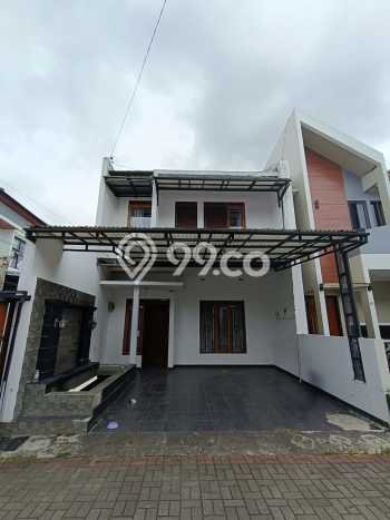 Rumah Minimalis 4 Kamar LT 95m2 di Ciwaruga Rumah Minimalis 4 Kamar LT 95m2 di Ciwaruga