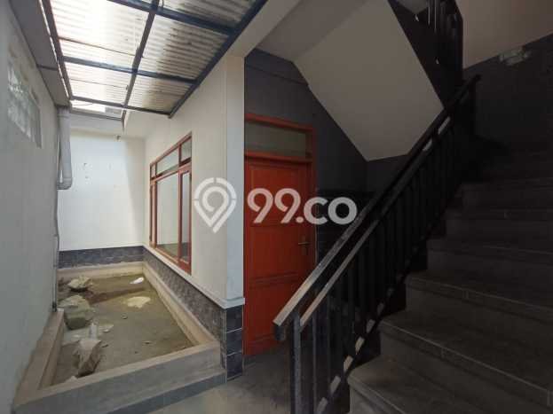 Hunian Elit LB 650m2 Siap Pakai Desain Elegan di Pasteur, Bandung Hunian Elit LB 650m2 Siap Pakai Desain Elegan di Pasteur, Bandung