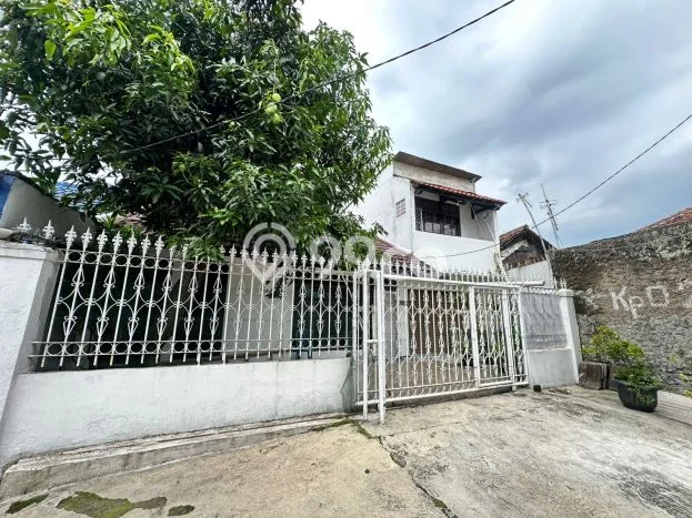 Rumah Luas Asri 3 KT Siap Huni di Cibaduyut Bandung Rumah Luas Asri 3 KT Siap Huni di Cibaduyut Bandung