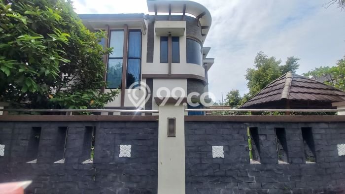Disewakan Segera Rumah Kondisi Bagus di Area Batununggal, Bandung Disewakan Segera Rumah Kondisi Bagus di Area Batununggal, Bandung