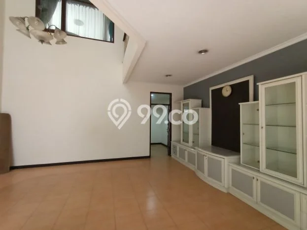 Disewakan! Rumah 4 Kamar Tidur &
3 Kamar Mandi di Bandung Utara, Bandung Disewakan! Rumah 4 Kamar Tidur &
3 Kamar Mandi di Bandung Utara, Bandung