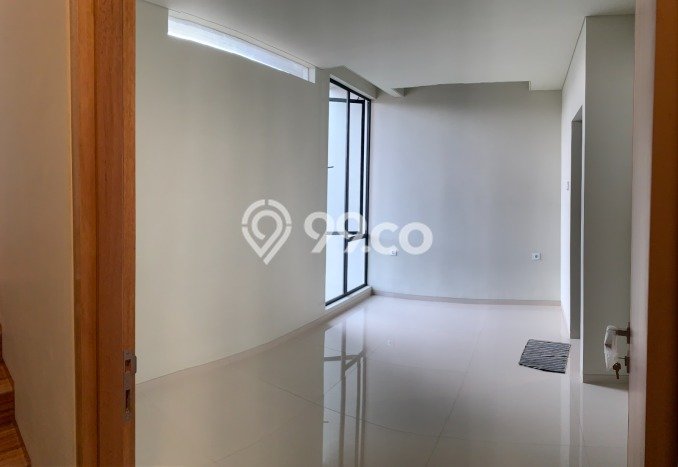 Jual Rumah Eksklusif 3 KT di BKR, Bandung Jual Rumah Eksklusif 3 KT di BKR, Bandung