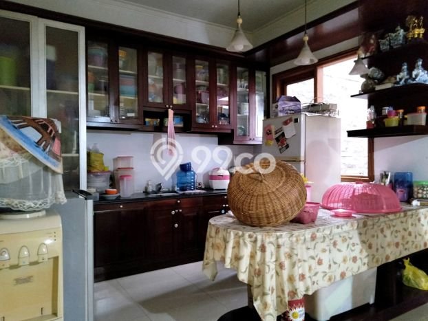 For Sale! Luxury House LT 306m2 Desain Modern di Taman Kopo Indah For Sale! Luxury House LT 306m2 Desain Modern di Taman Kopo Indah