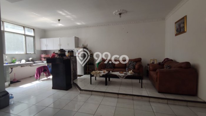Ruko Dijual di Bandung LT 192m2 & LB 300m2 Lokasi Terbaik! Ruko Dijual di Bandung LT 192m2 & LB 300m2 Lokasi Terbaik!