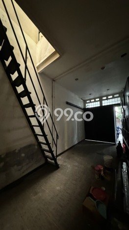 Disewakan segera hunian minimalis strategis 4 Kamar di Batununggal, Bandung Disewakan segera hunian minimalis strategis 4 Kamar di Batununggal, Bandung