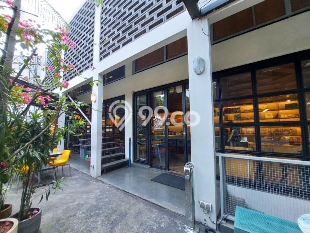 FOR RENT! Komersial di Cipaganti Cocok untuk Bisnis 220m2 FOR RENT! Komersial di Cipaganti Cocok untuk Bisnis 220m2