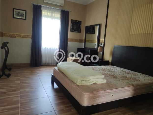 Rumah Sewa Bandung LT 300m2 LB 259m2 Area Kota Baru Parahyangan Rumah Sewa Bandung LT 300m2 LB 259m2 Area Kota Baru Parahyangan
