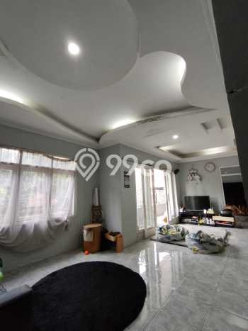 Untuk Dijual! Ruko di Cicaheum Bandung LT 103m2 / LB 120m2 Kawasan Bisnis Untuk Dijual! Ruko di Cicaheum Bandung LT 103m2 / LB 120m2 Kawasan Bisnis