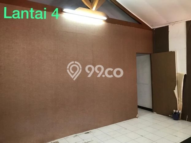 Disewakan Ruko di Kawasan Ramai Surya Sumantri Luas 251m2 Disewakan Ruko di Kawasan Ramai Surya Sumantri Luas 251m2