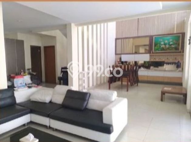 Dijual Rumah Luas Elegan Dengan View Cantik di Taman Kopo Indah, Bandung Dijual Rumah Luas Elegan Dengan View Cantik di Taman Kopo Indah, Bandung