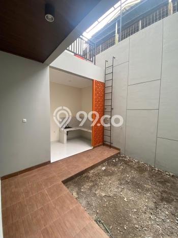 Rumah Luas Asri 3 KT Siap Pakai di Kopo Permai Bandung Rumah Luas Asri 3 KT Siap Pakai di Kopo Permai Bandung