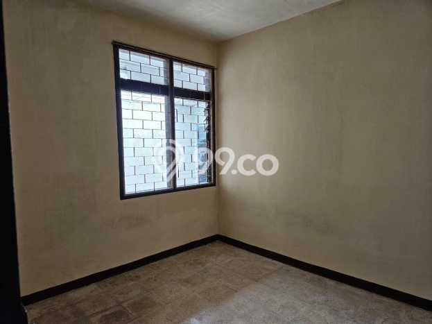 Rumah Minimalis 2 KT LT 189m2 di Kopo Rumah Minimalis 2 KT LT 189m2 di Kopo
