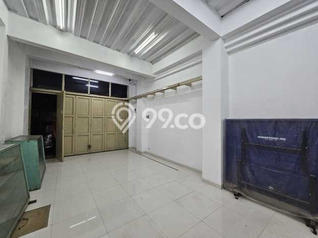 Ruko Dijual di Astanaanyar LT 71m2, LB 240m2 untuk Investasi Ruko Dijual di Astanaanyar LT 71m2, LB 240m2 untuk Investasi