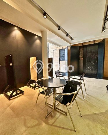 Kantor Premium di Kebayoran Baru, Luas 409m2m², Jalan Utama, Ramai Kantor Premium di Kebayoran Baru, Luas 409m2m², Jalan Utama, Ramai