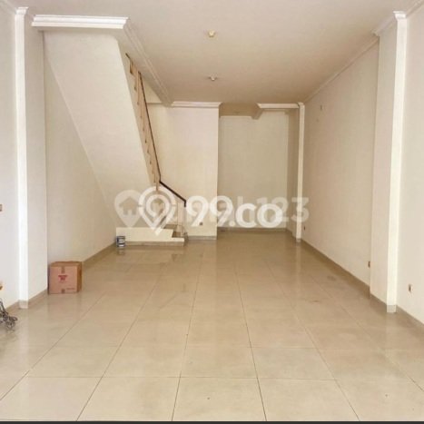 Ruko Bagus Dijual LB 232m2 Lokasi Strategis Jakarta Barat Area Cocok untuk Berbisnis Ruko Bagus Dijual LB 232m2 Lokasi Strategis Jakarta Barat Area Cocok untuk Berbisnis