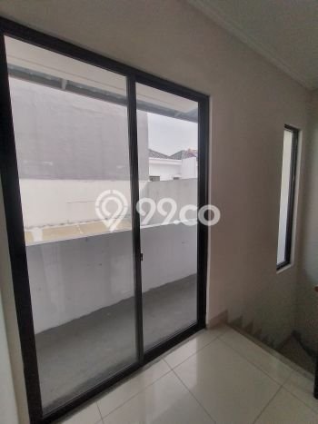 Dijual Hunian Rumah Nyaman 3 KT di Green Lake City, Jakarta Barat Dijual Hunian Rumah Nyaman 3 KT di Green Lake City, Jakarta Barat