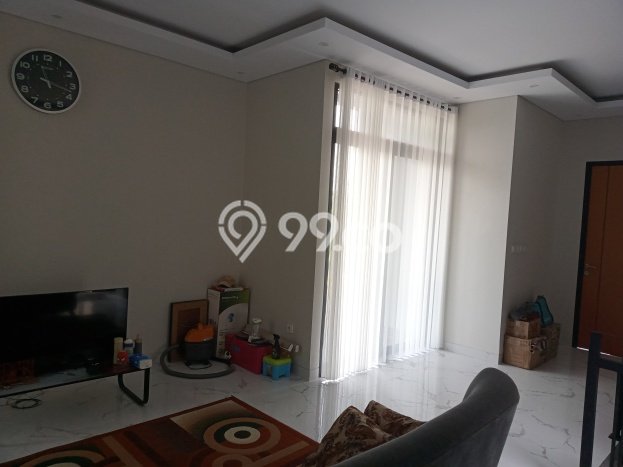 Dijual Rumah 4 Kamar Lokasi Ideal Bagus dan Strategis di Tambun Selatan Dijual Rumah 4 Kamar Lokasi Ideal Bagus dan Strategis di Tambun Selatan