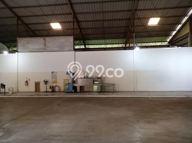 Gudang Area Bisnis di Tambun Selatan, Luas 200m², Disewakan, Ready Digunakan Gudang Area Bisnis di Tambun Selatan, Luas 200m², Disewakan, Ready Digunakan