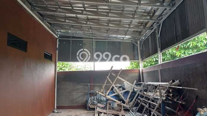 PRIME LOCATION! Gudang Kawasan Bekasi, Luas 700m², Kawasan Komersial, Lokasi Strategis PRIME LOCATION! Gudang Kawasan Bekasi, Luas 700m², Kawasan Komersial, Lokasi Strategis